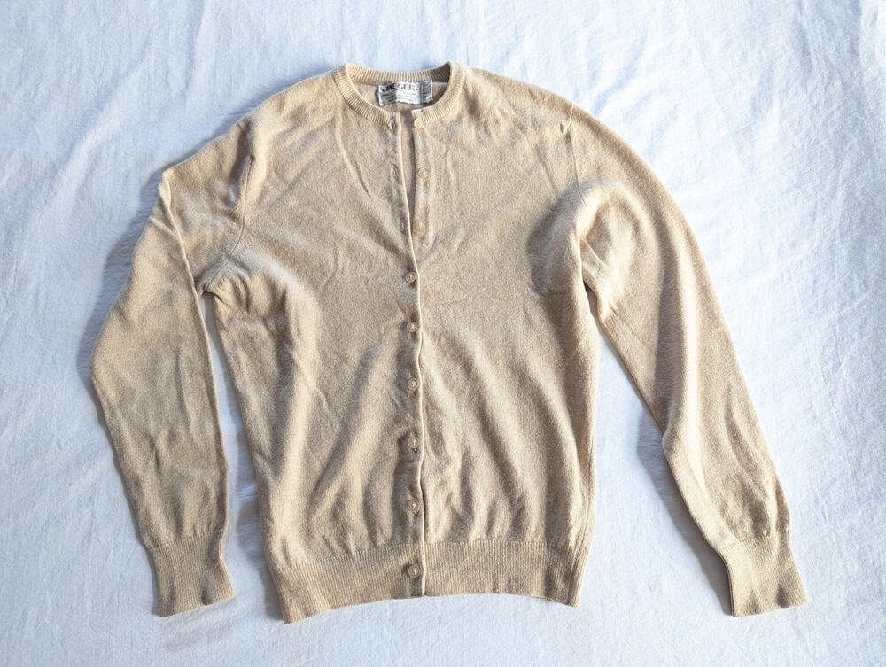 Jaeger Vintage 100% Scottish Cashmere Cardigan Sweater Size 34 EU Quiet Luxury